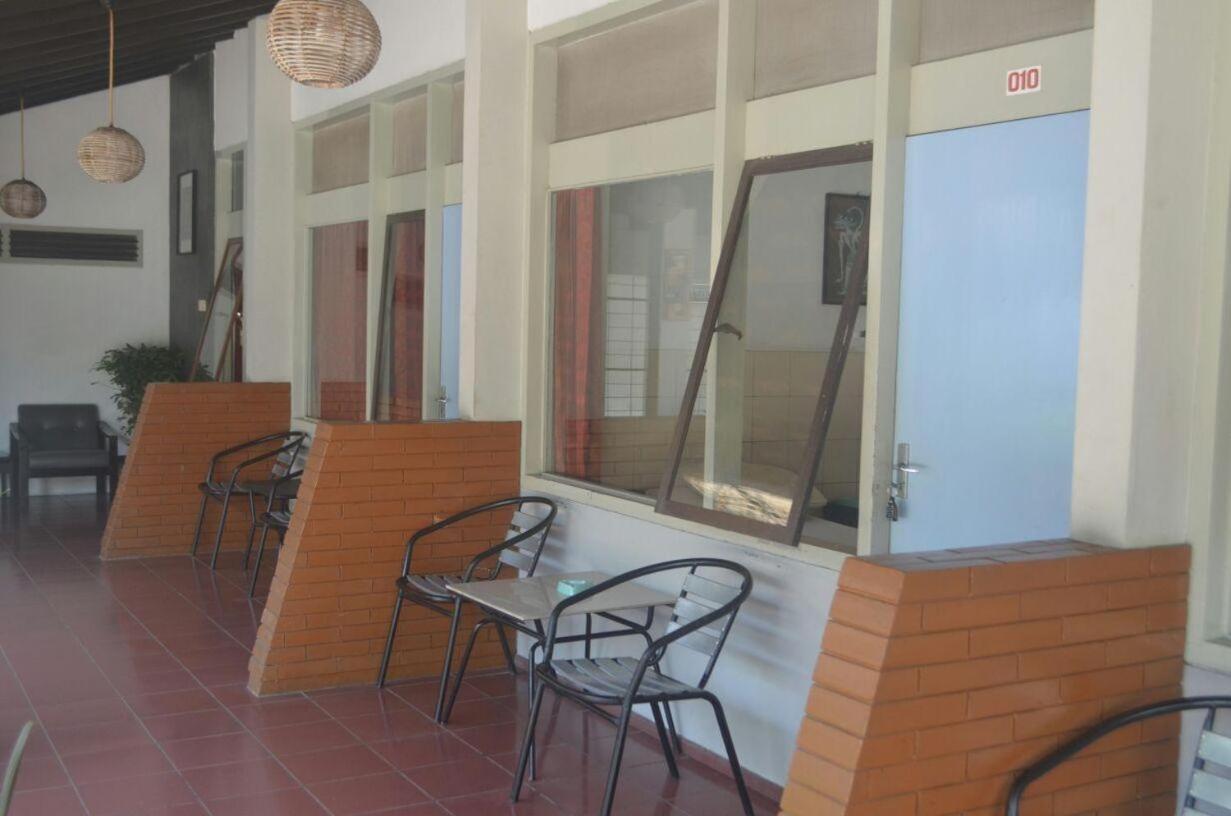 Hotel Aneka Baru 斯勒曼 外观 照片