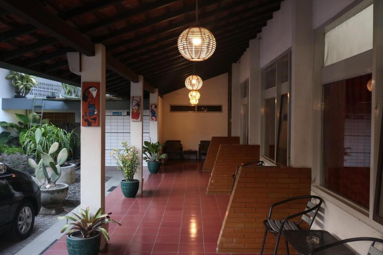 Hotel Aneka Baru 斯勒曼 外观 照片