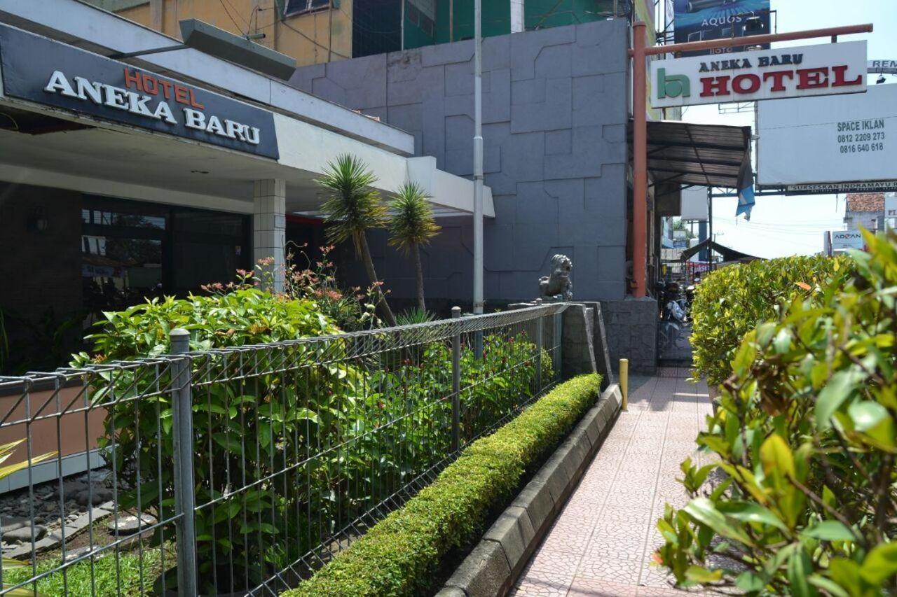 Hotel Aneka Baru 斯勒曼 外观 照片